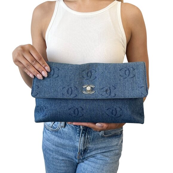 CHANEL Vintage Logo CC Mark Clutch Bag HandBag TurnLock Denim Blue [106312] - Picture 1 of 12
